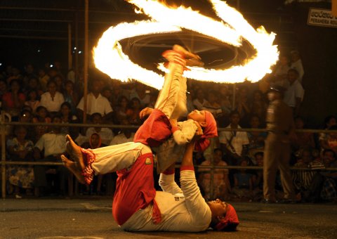 Prunkvolle Parade in Sri Lanka: Kandy Perahera