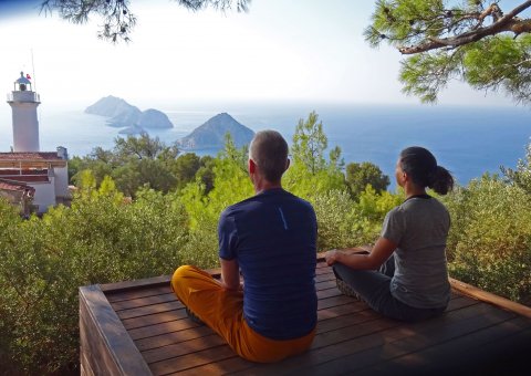 Genießen Sie die Ausblick auf das Meer und die Küste