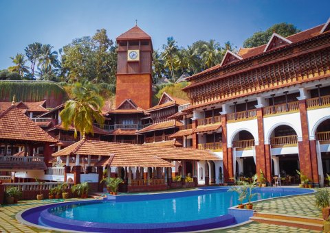 Die großzügige Anlage des AyurSoma Ayurveda Royal Retreats