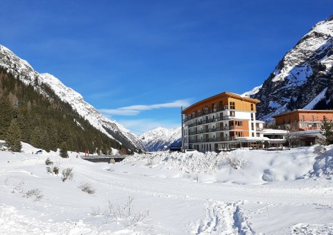 Das Hotel Vier-Jahres-Zeiten in den Bergen